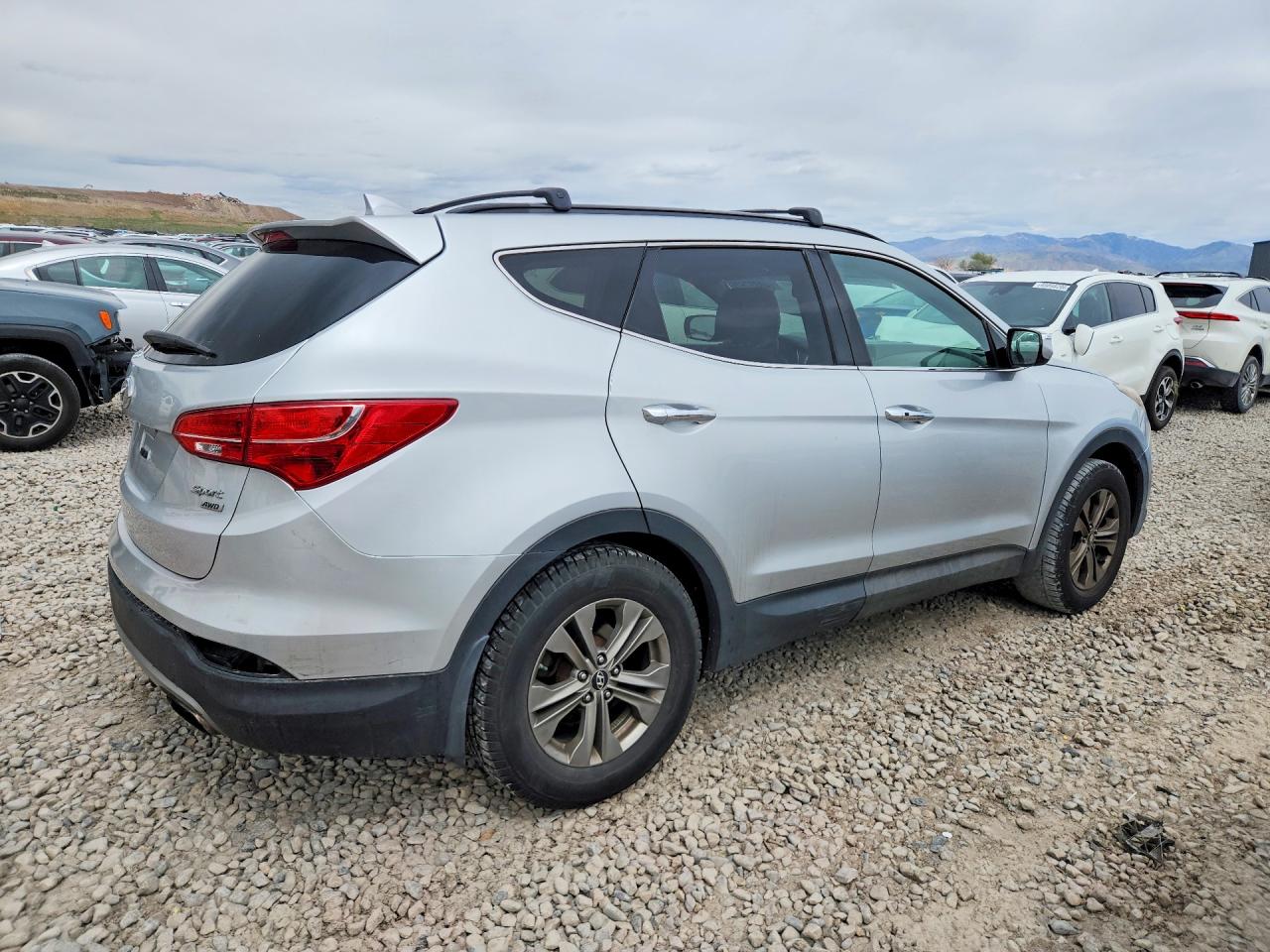 Hyundai SANTA FE 2.4l