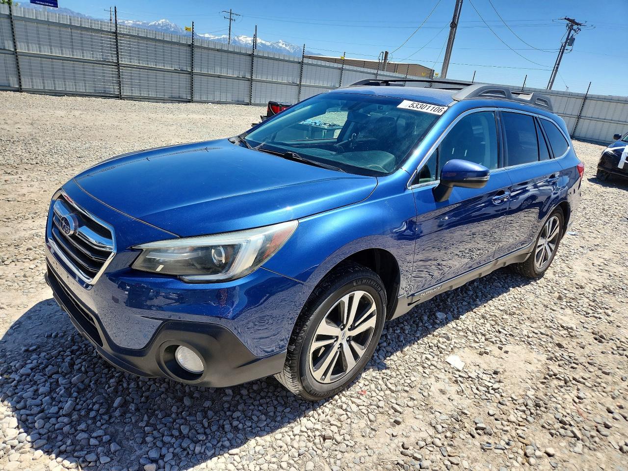 Salvage Subaru Outback Image