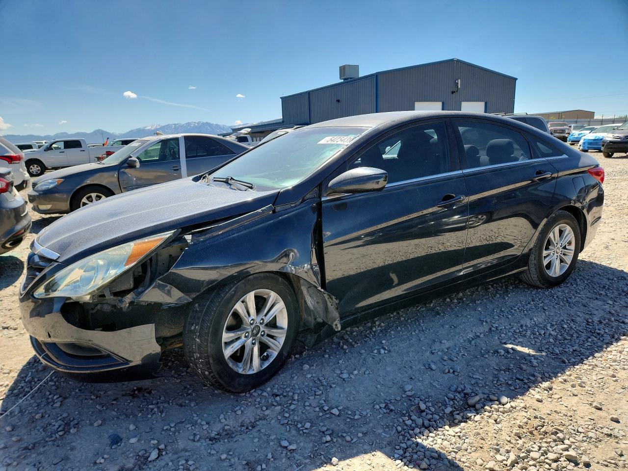 Salvage Hyundai SONATA Image