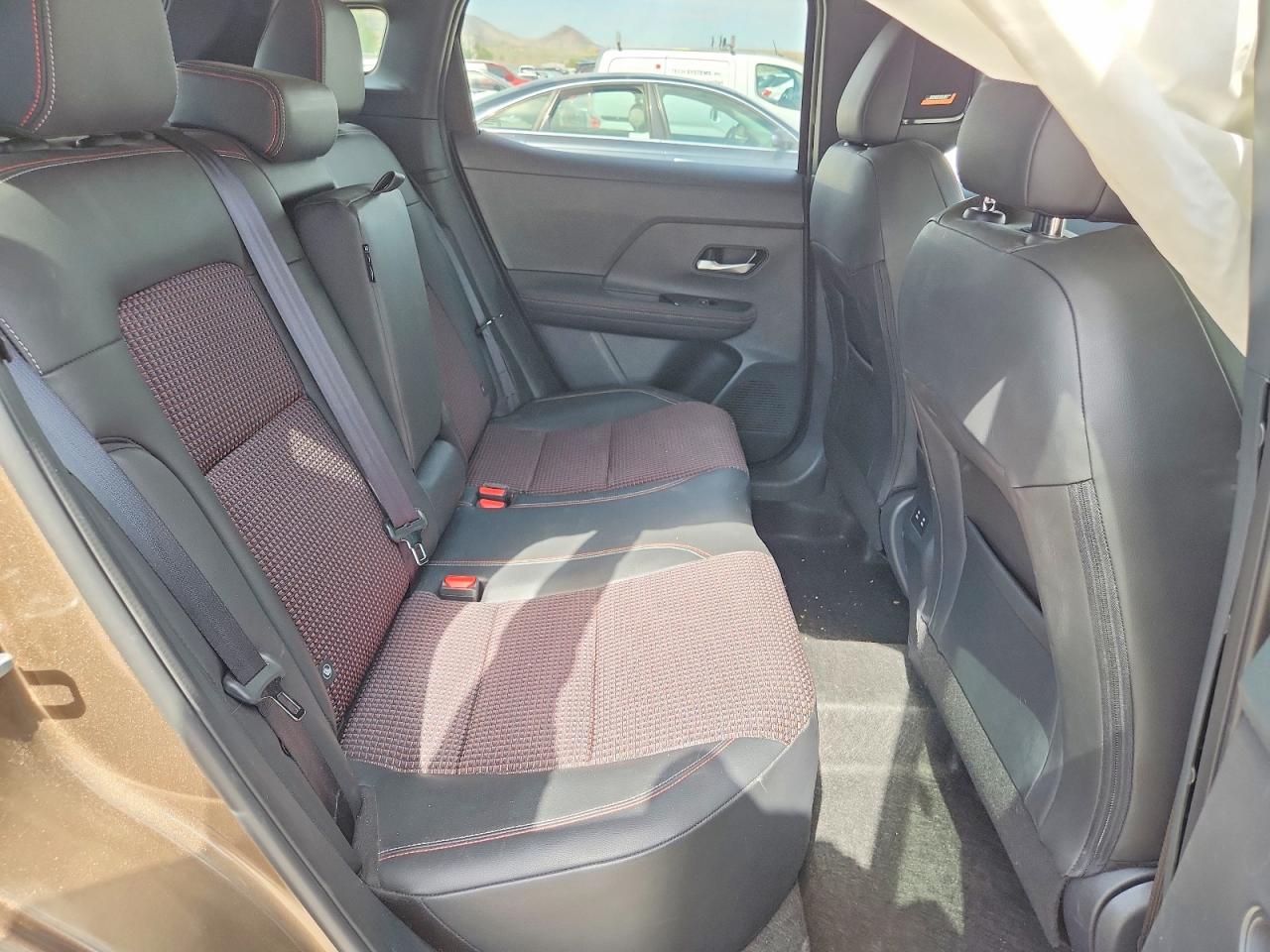 Nissan Kicks Sr