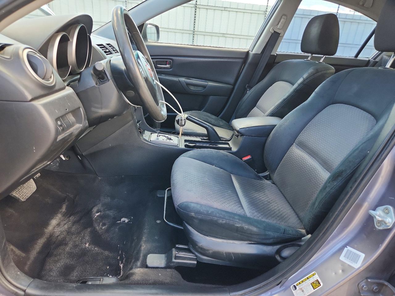 Mazda 3 I