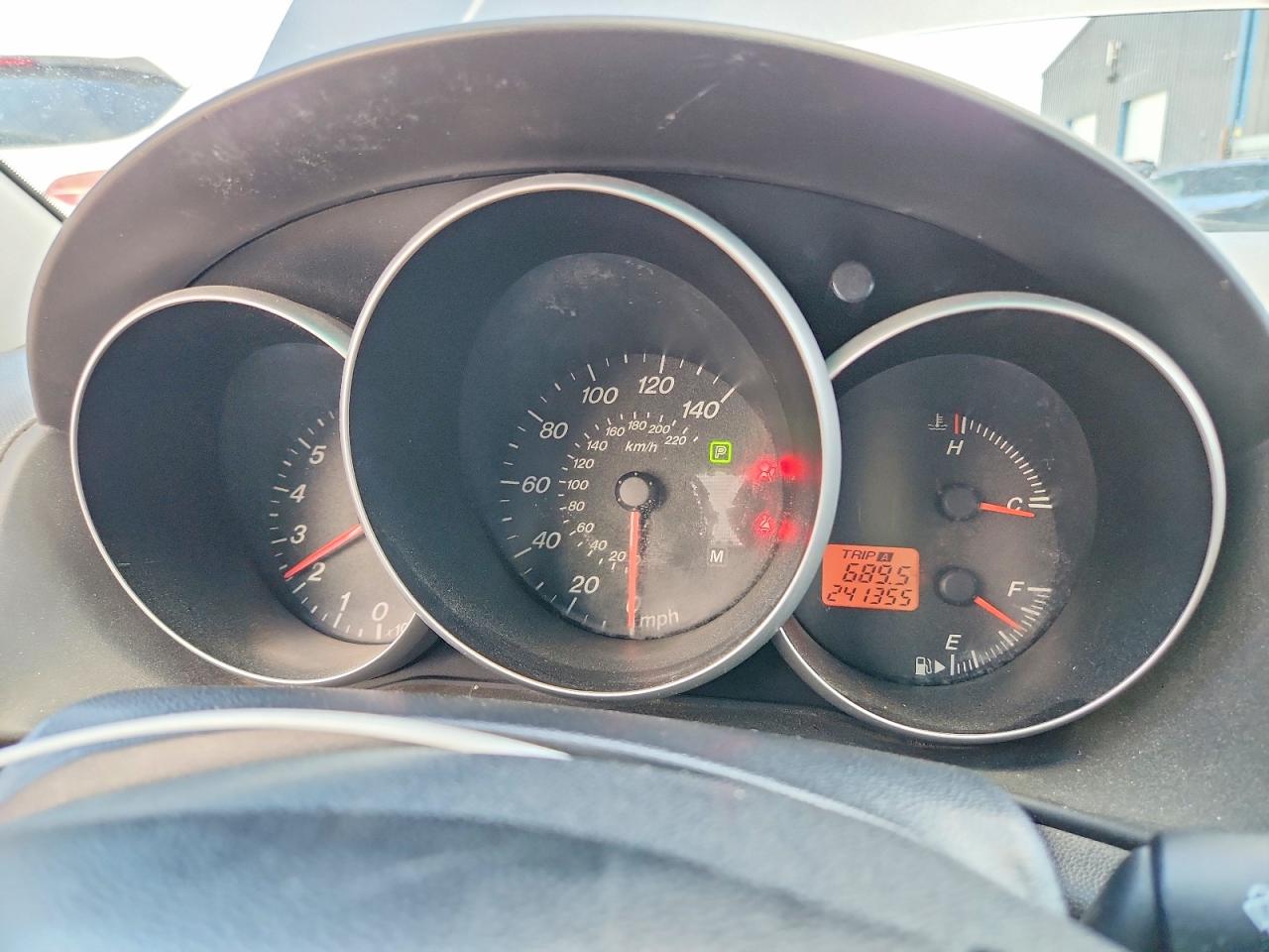 Mazda 3 I