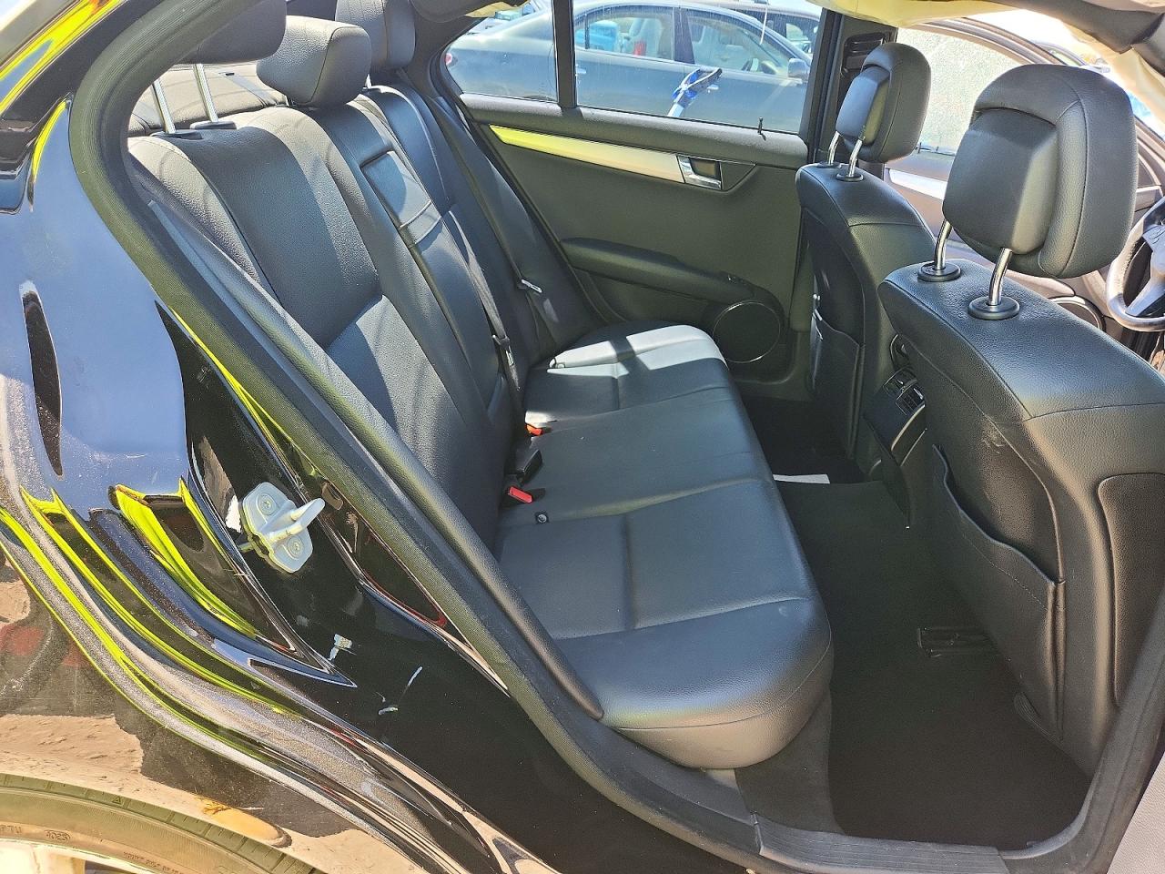 Mercedes-Benz C-Class 300 4matic