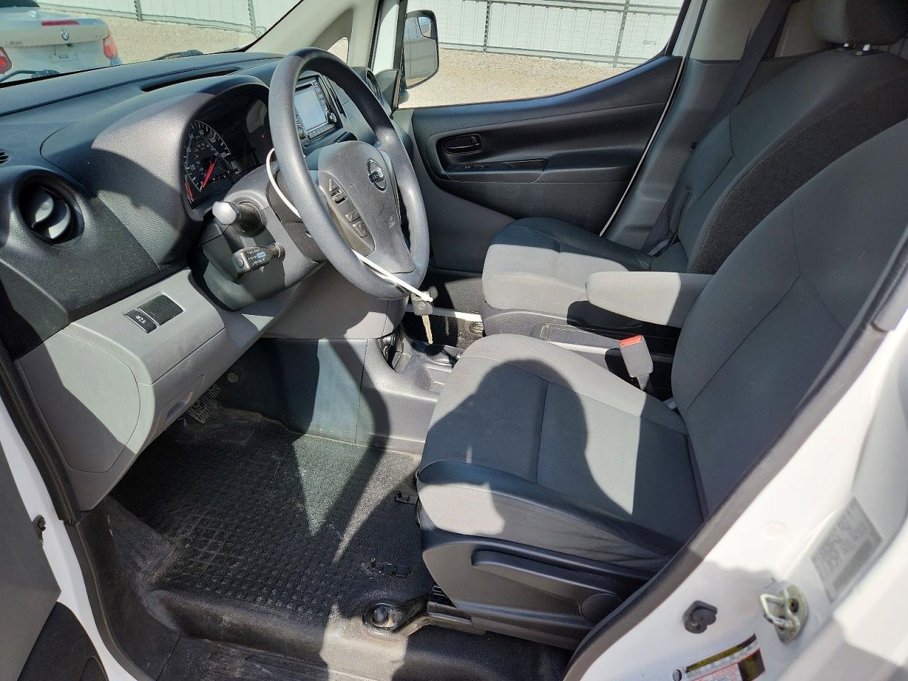 Nissan Nv S