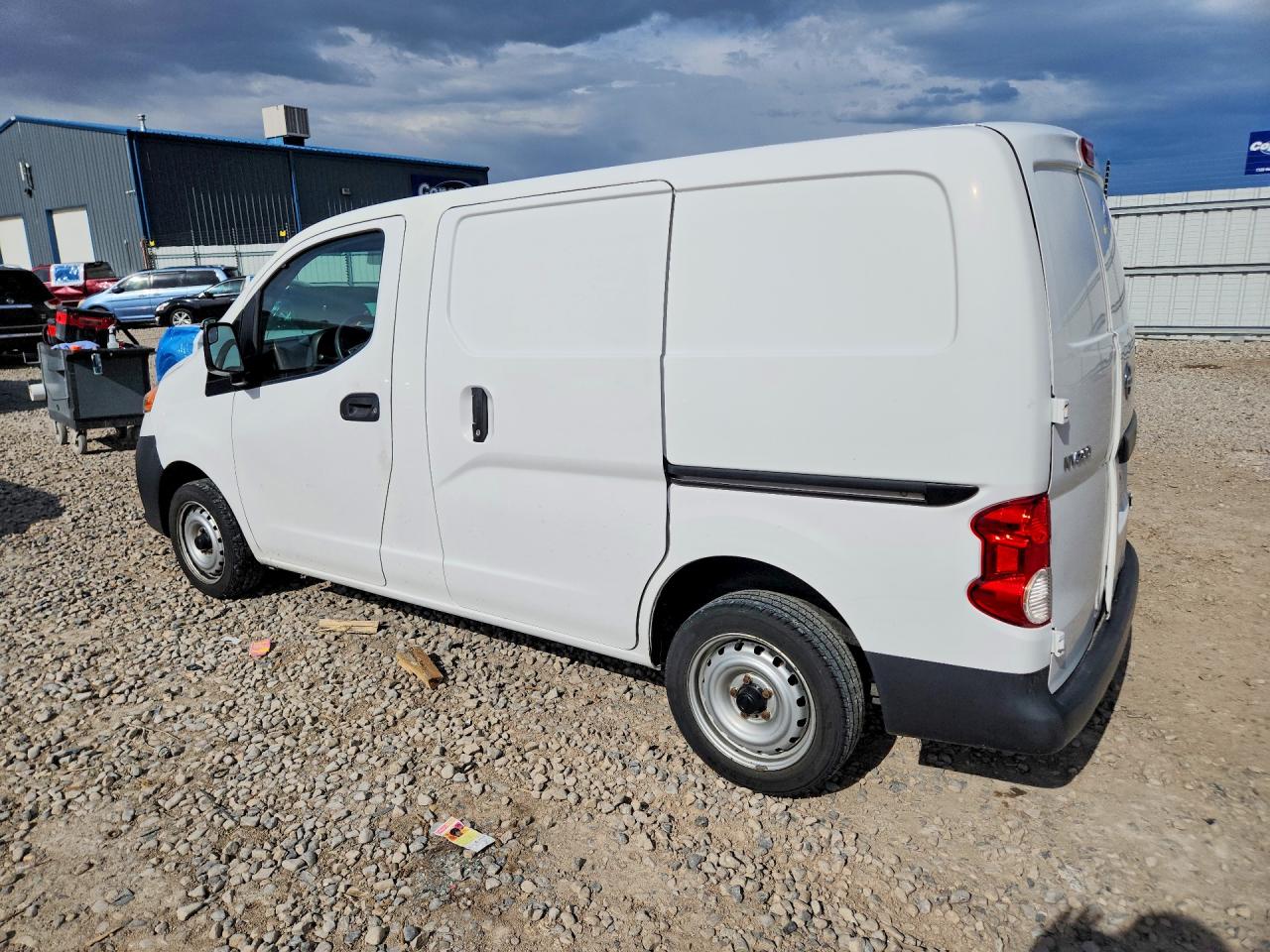 Nissan Nv S