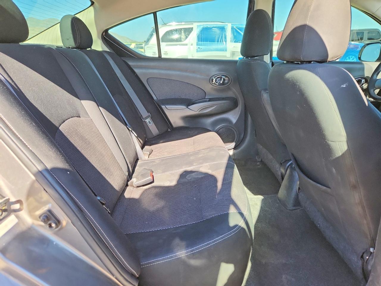 Nissan Versa 1.6 Sv