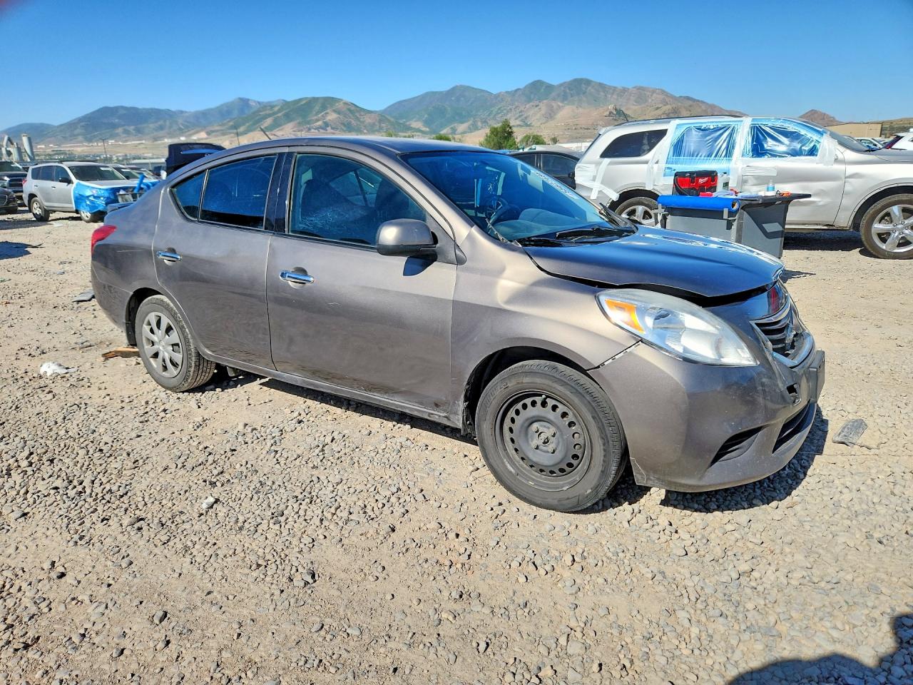 Nissan Versa 1.6 Sv