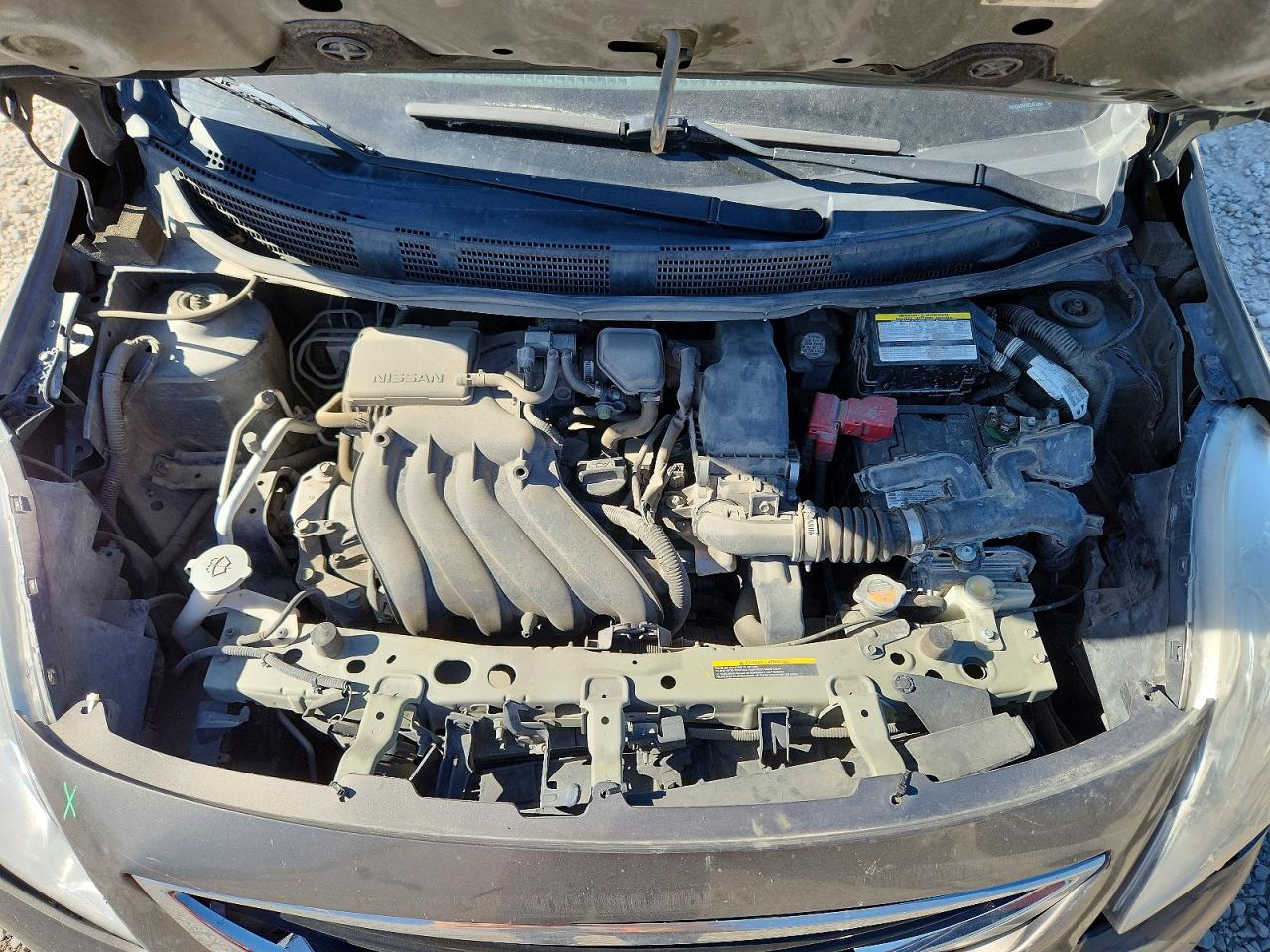Nissan Versa 1.6 Sv