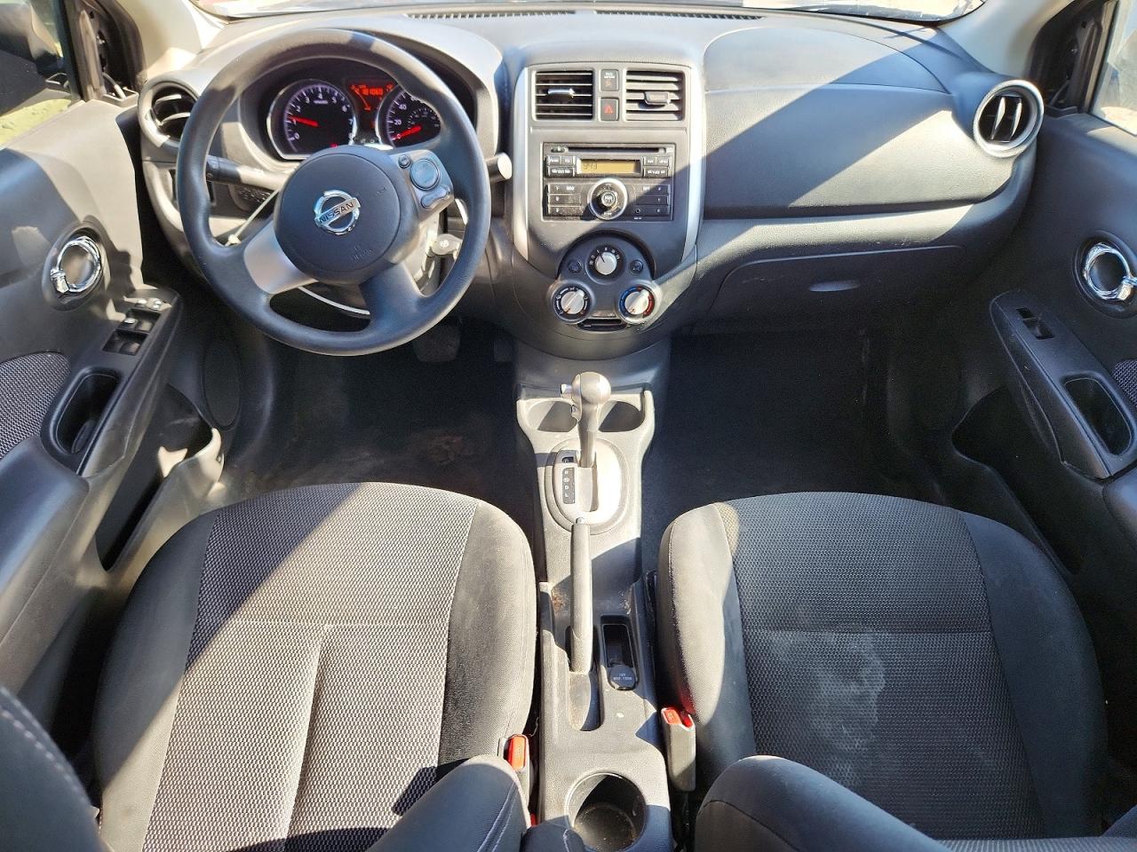 Nissan Versa 1.6 Sv