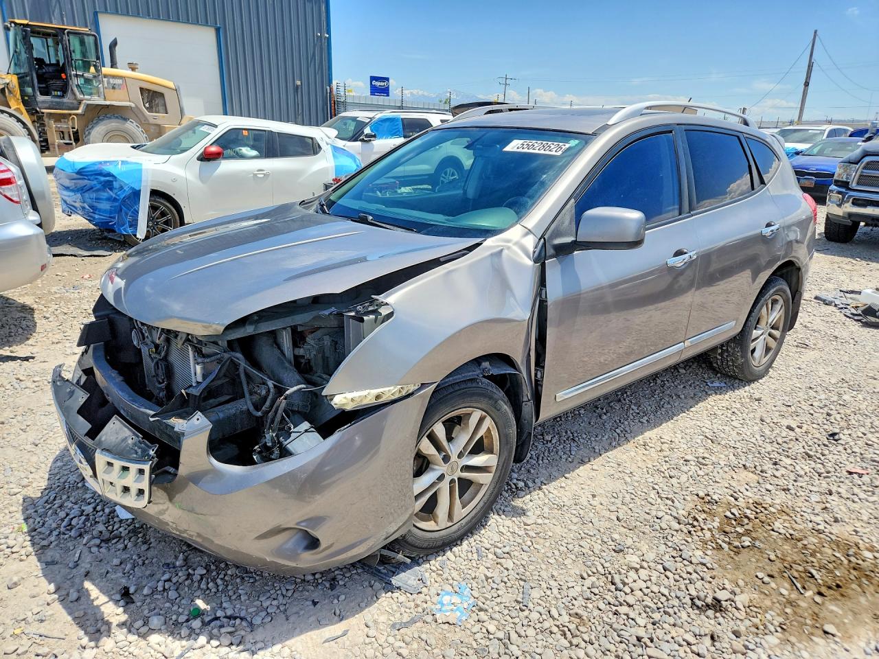 Salvage Nissan Rogue Image