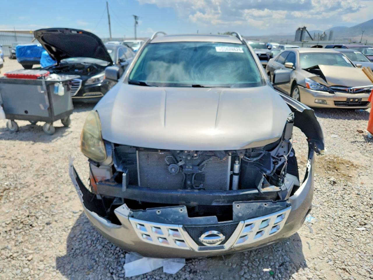 Nissan Rogue S