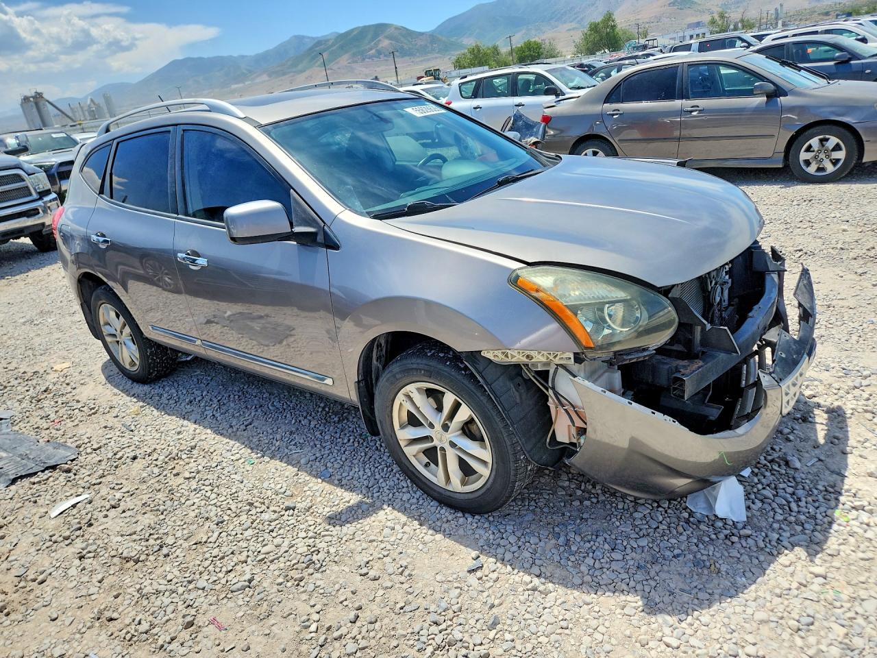 Nissan Rogue S