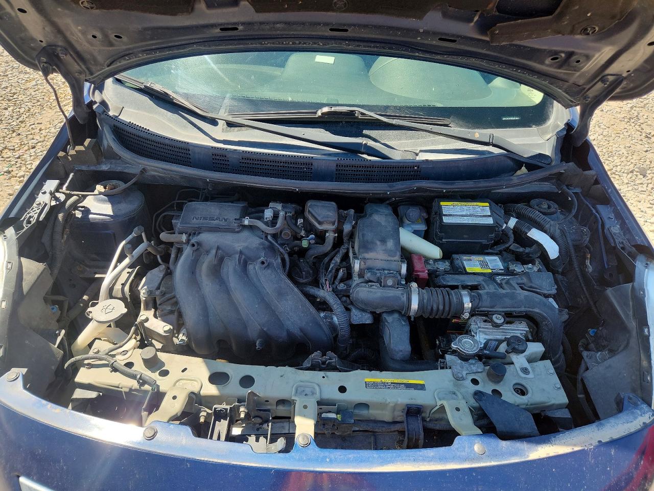 Nissan Versa 1.6 S