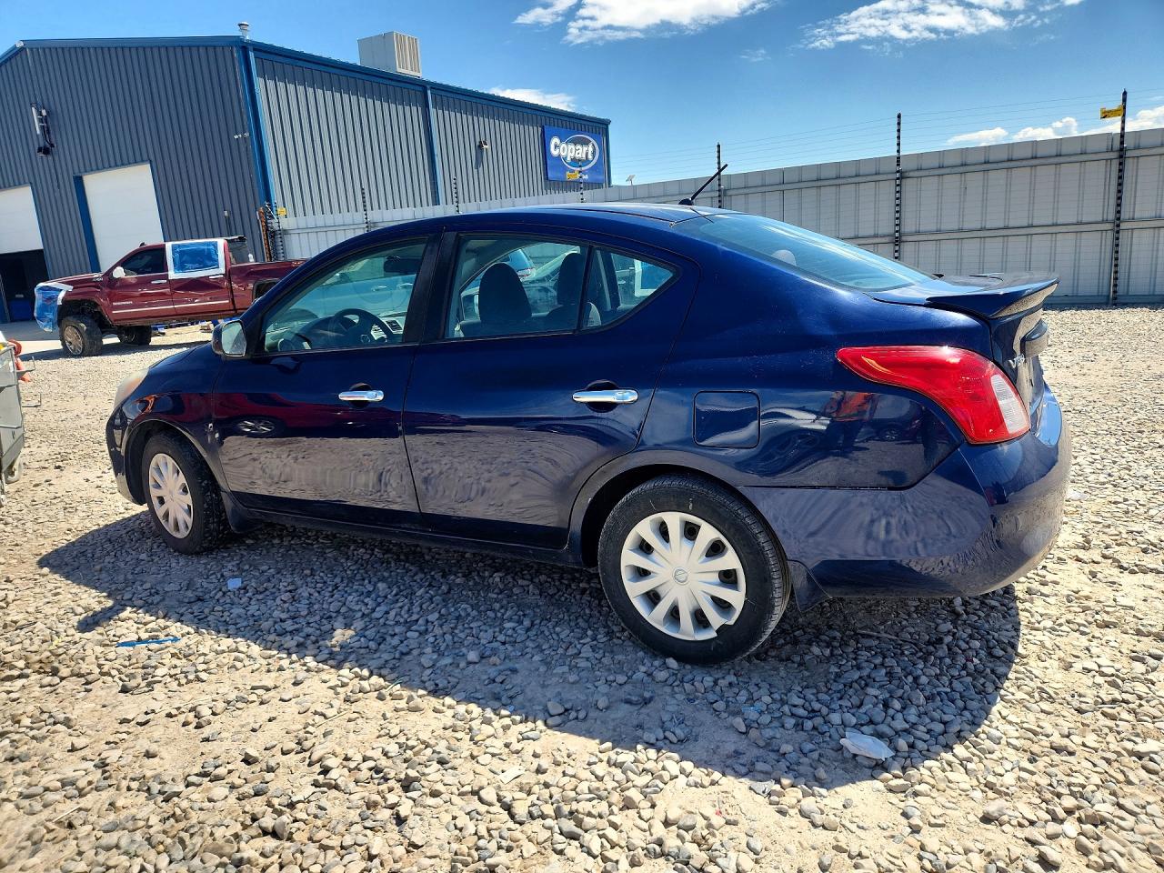 Nissan Versa 1.6 S