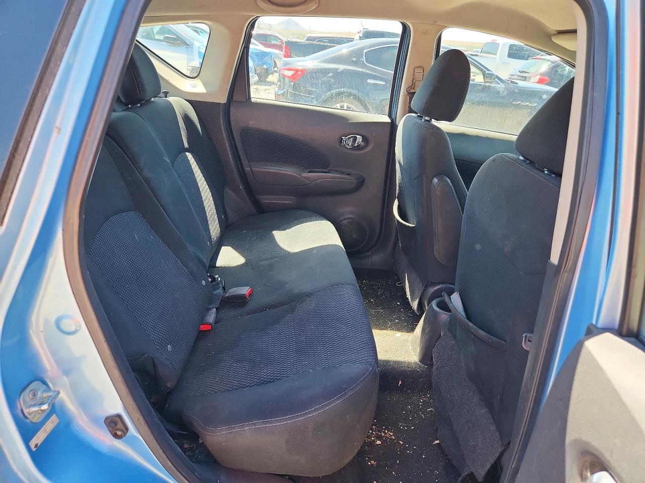 Nissan Versa Sv