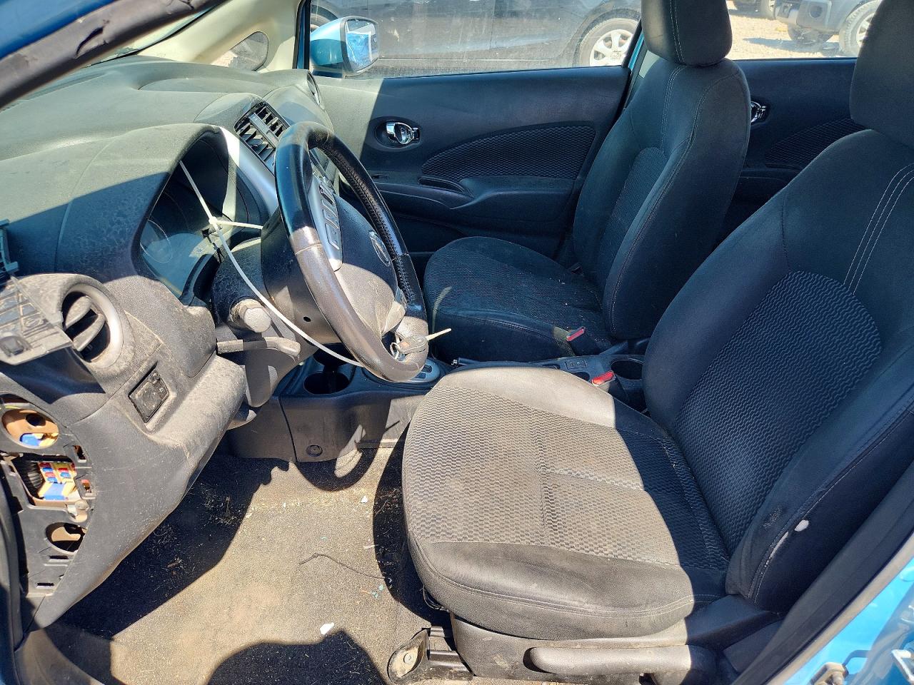 Nissan Versa Sv