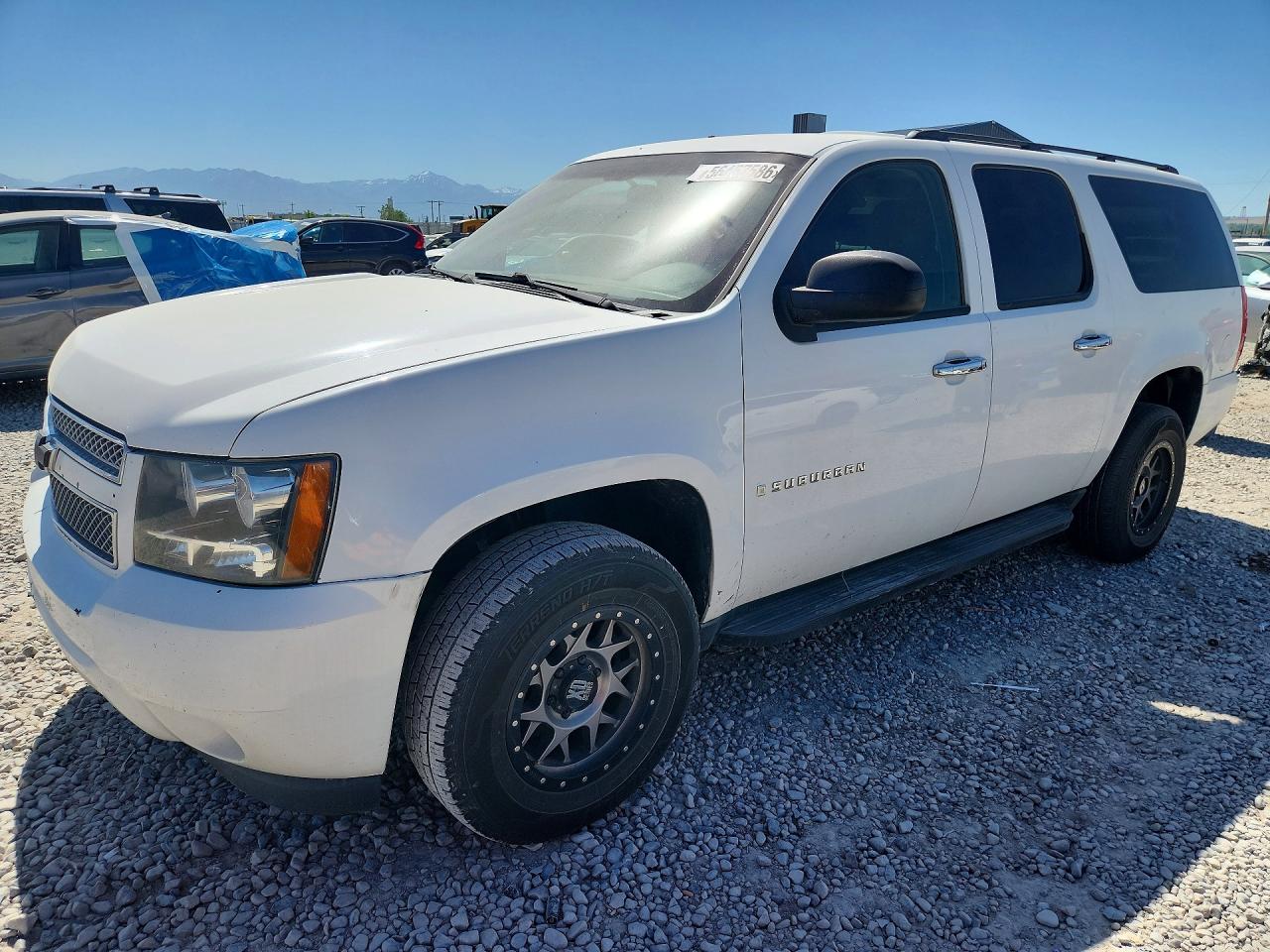 Salvage Chevrolet Suburban Image