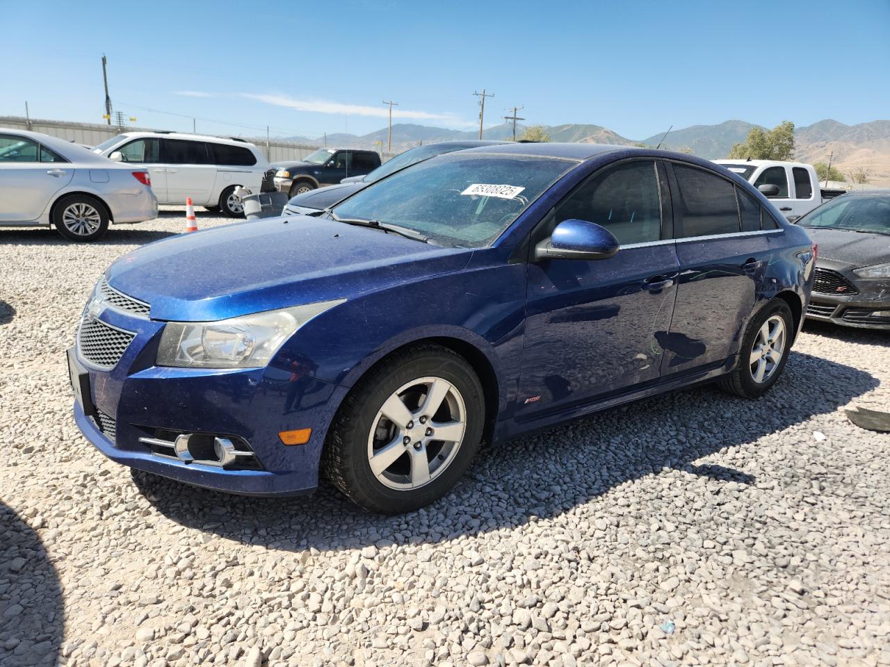Salvage Chevrolet Cruze Image