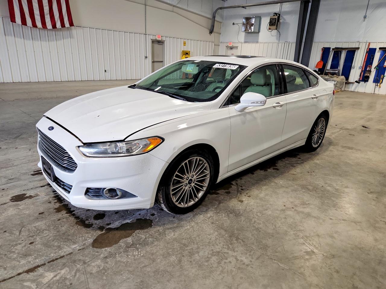 Salvage Ford Fusion Image
