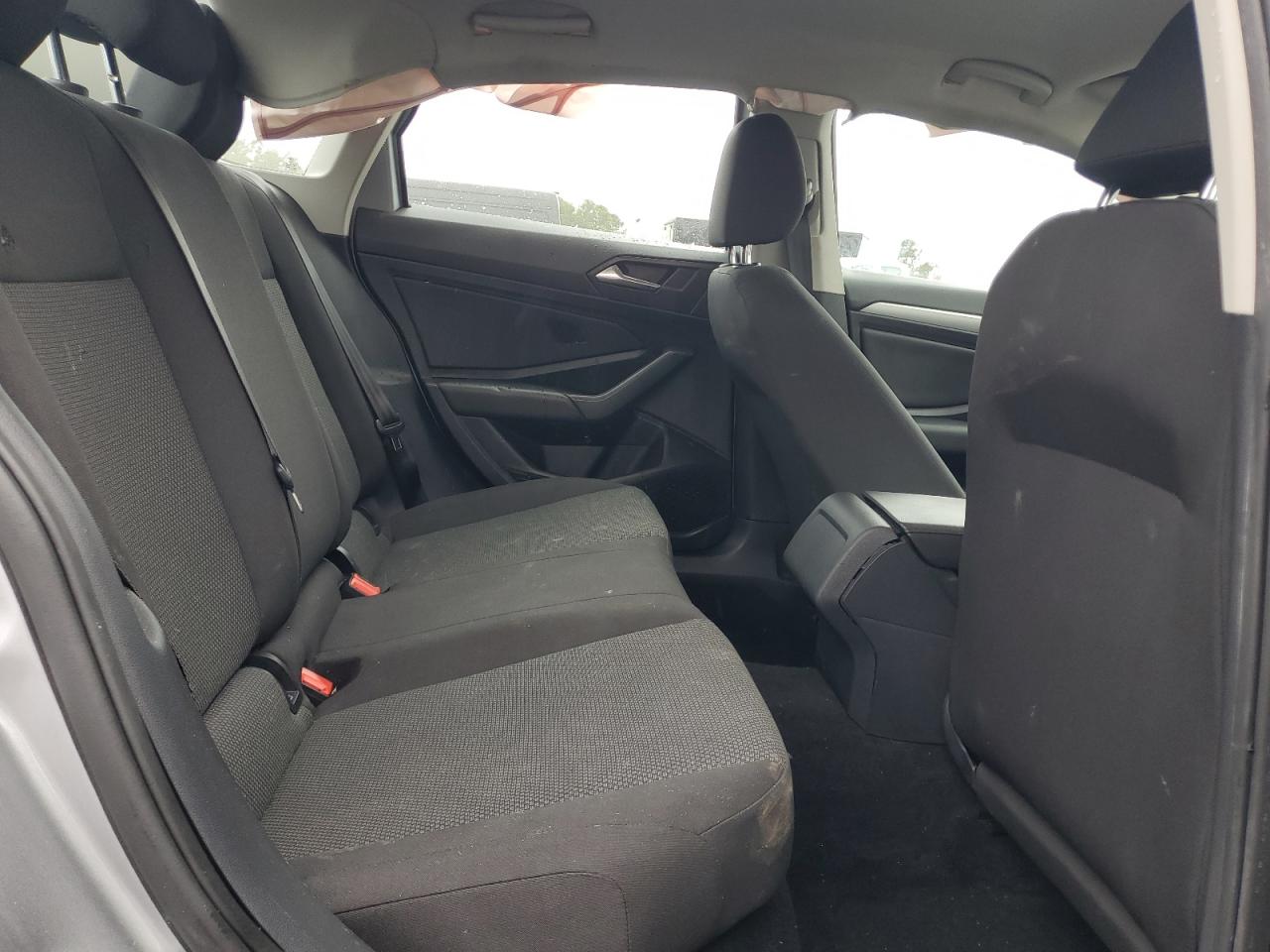 Volkswagen Jetta S