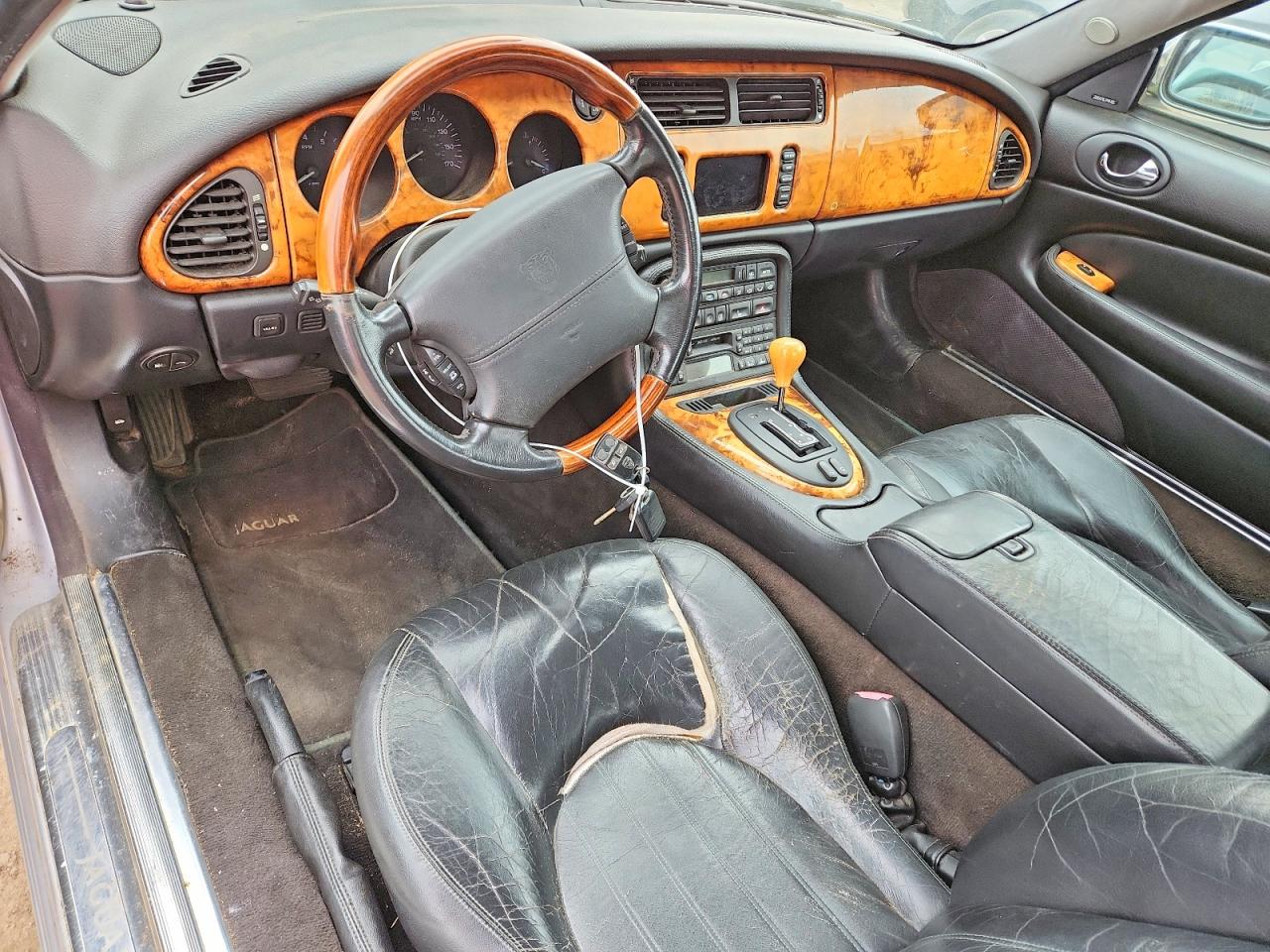 Jaguar Xk8