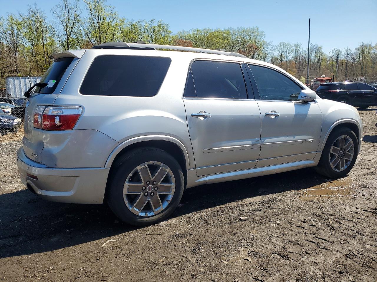 GMC Acadia Denali