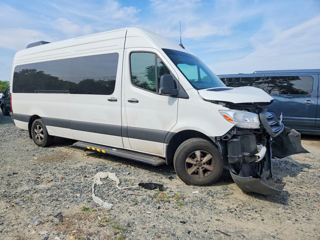 Mercedes-Benz Sprinter 2500