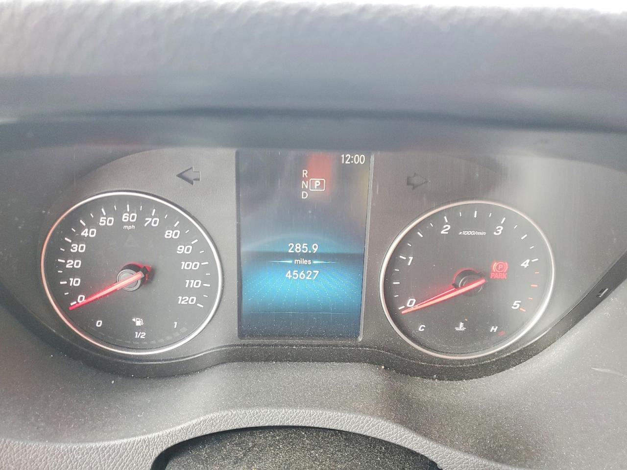 Mercedes-Benz Sprinter 2500