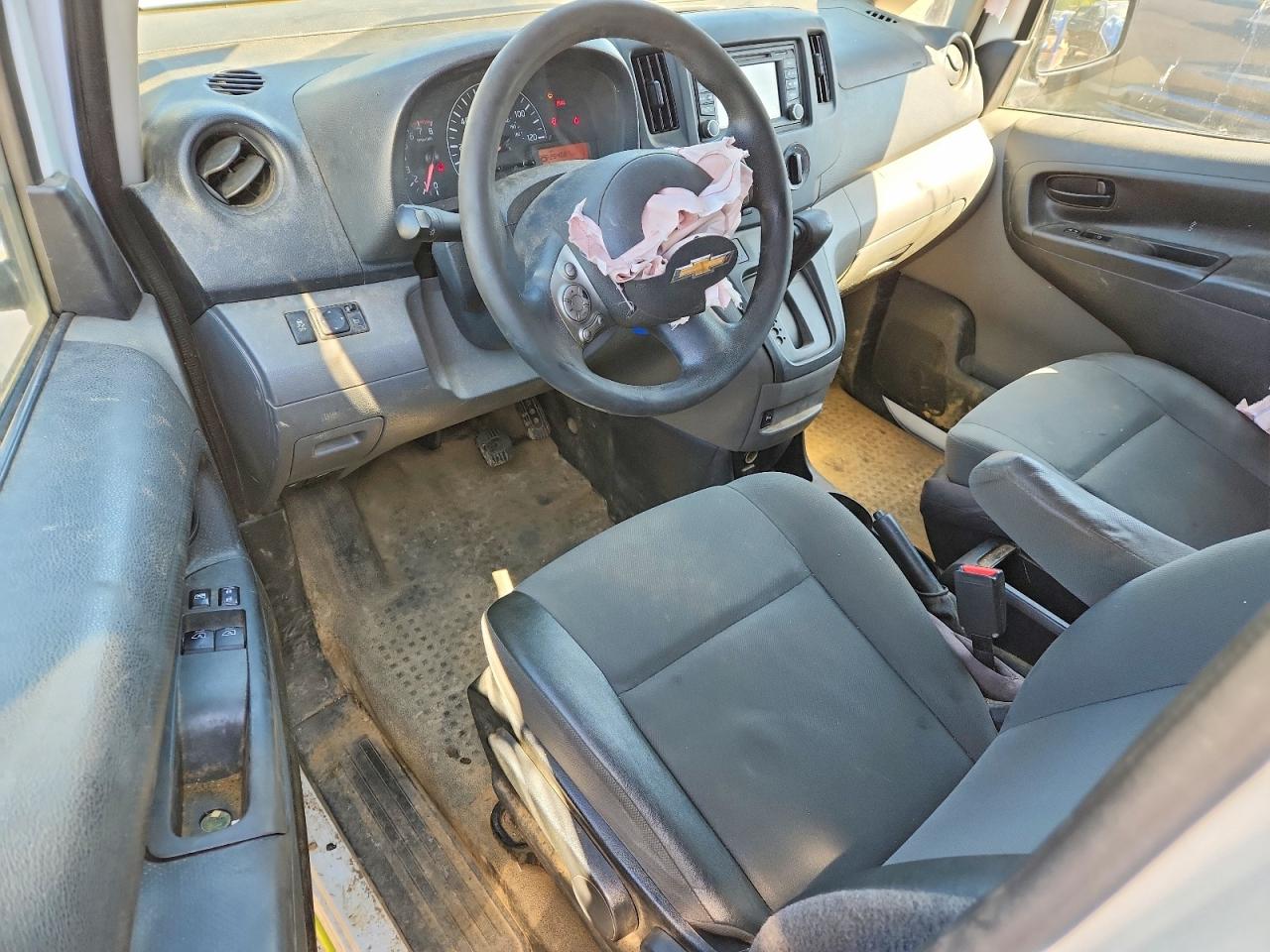 Chevrolet Express Lt