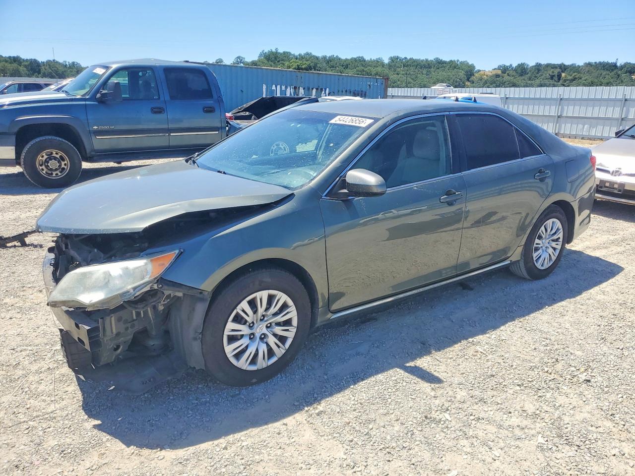 Salvage Toyota Camry Image