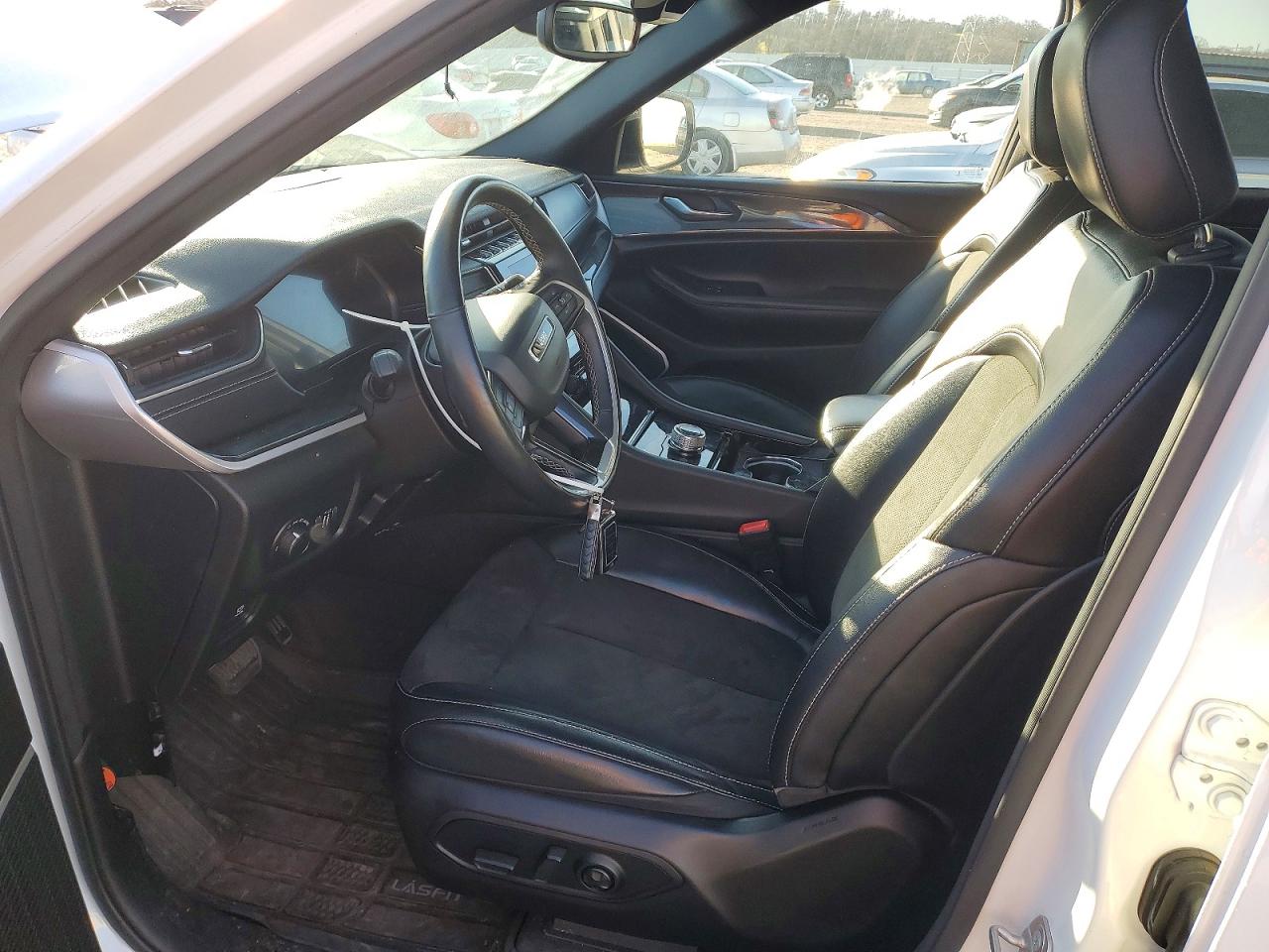 Jeep Grand Cherokee L Laredo