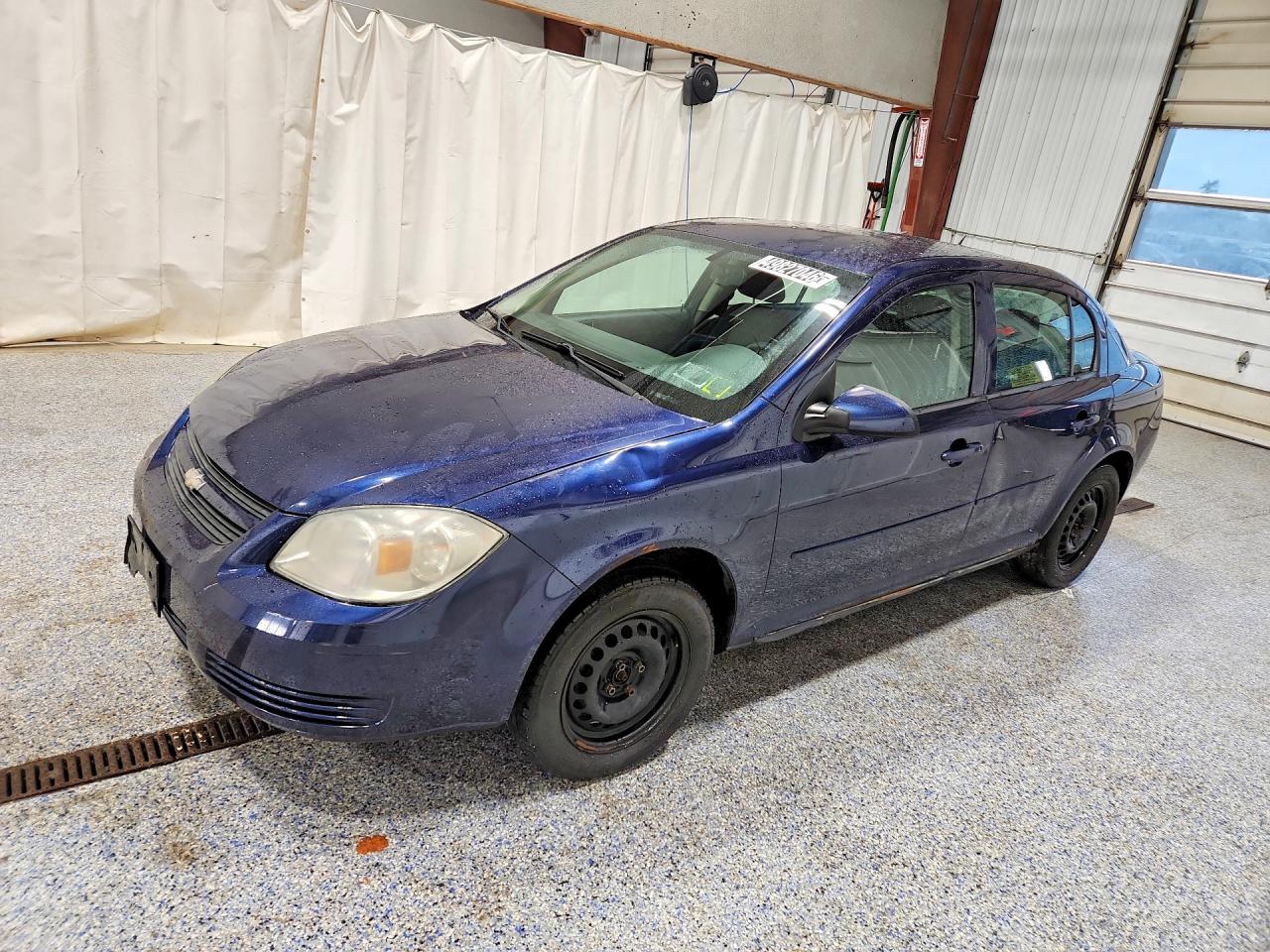 Salvage Chevrolet Cobalt Image