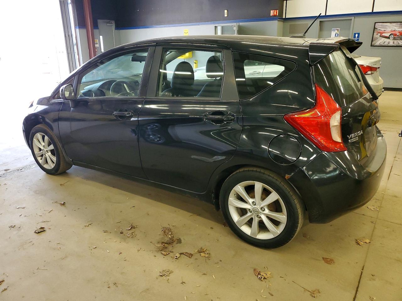 Nissan Versa Sv