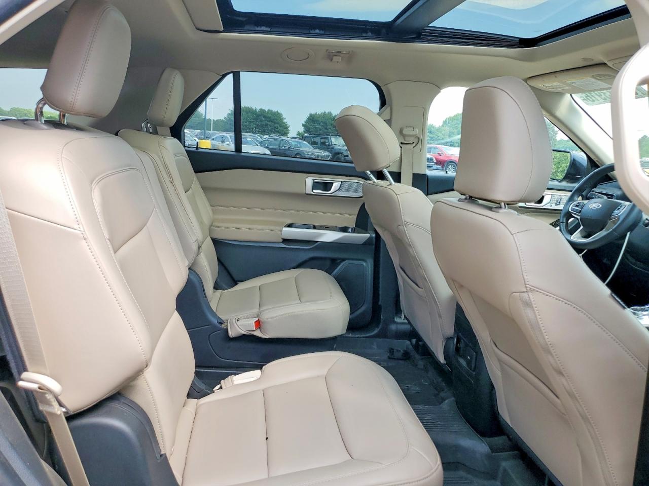 Ford Explorer Xlt