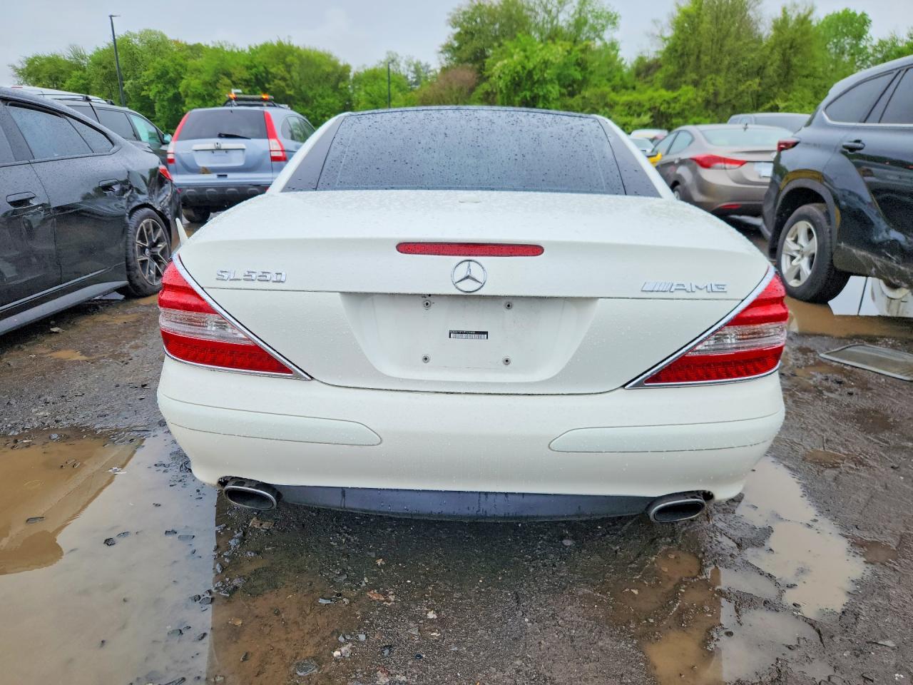Mercedes-Benz S-Class 550
