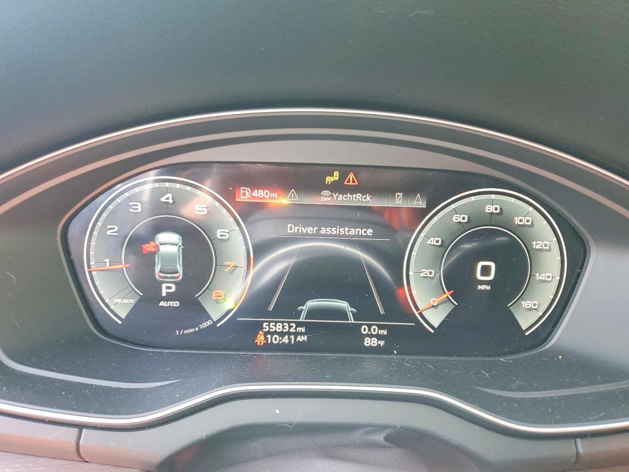 Audi Q5 Premium Plus 45