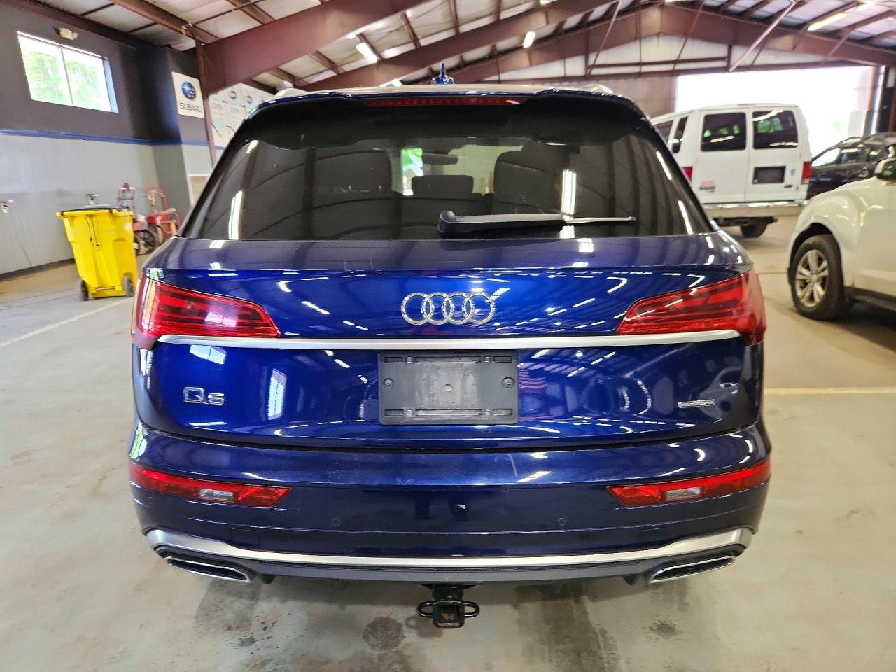 Audi Q5 Premium Plus 45