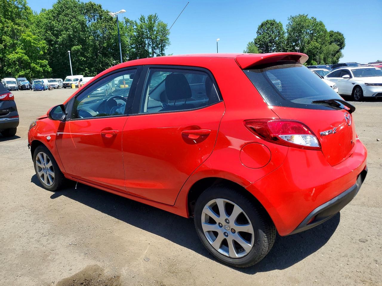 Mazda 2