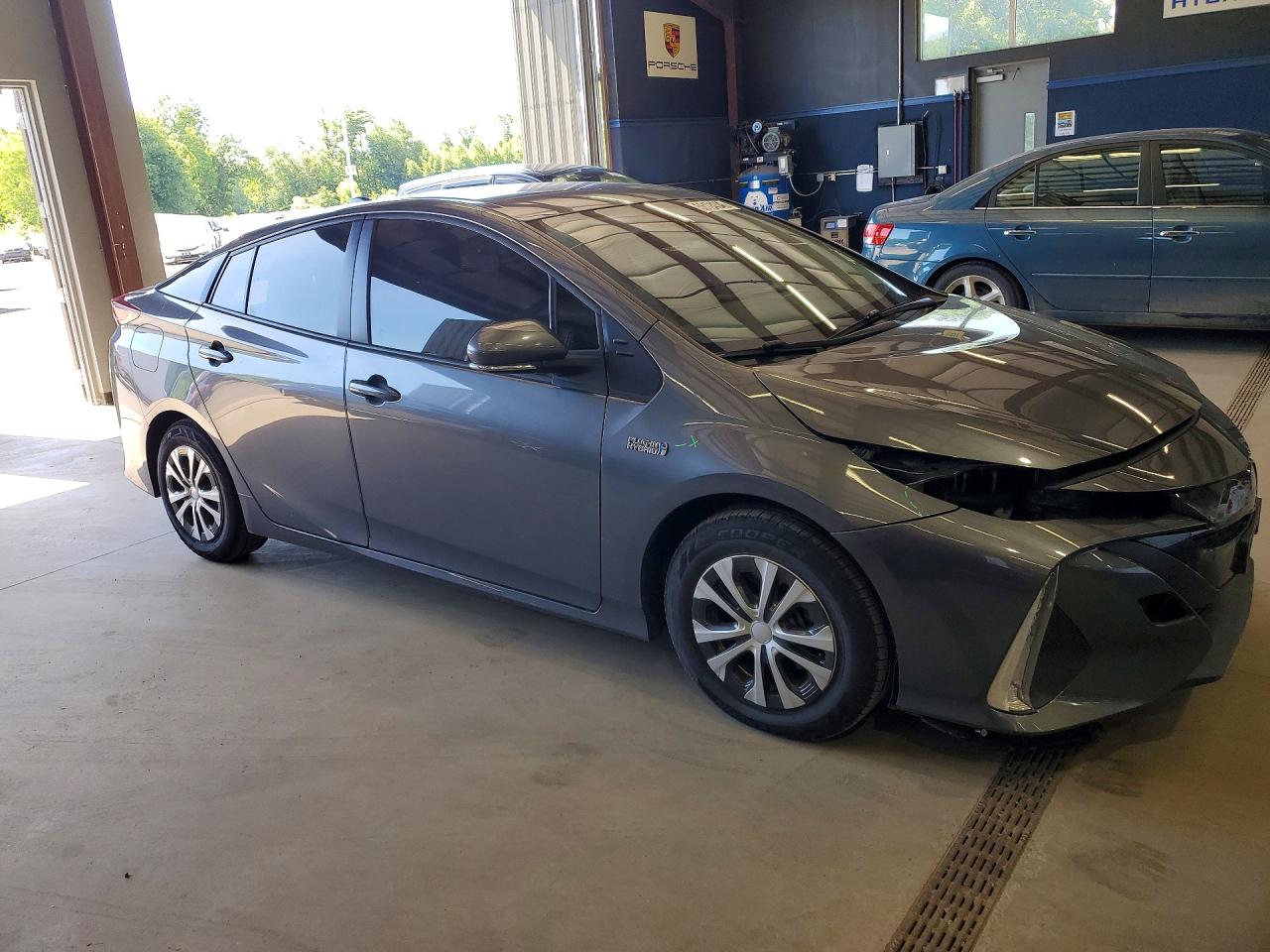 Toyota Prius Xle