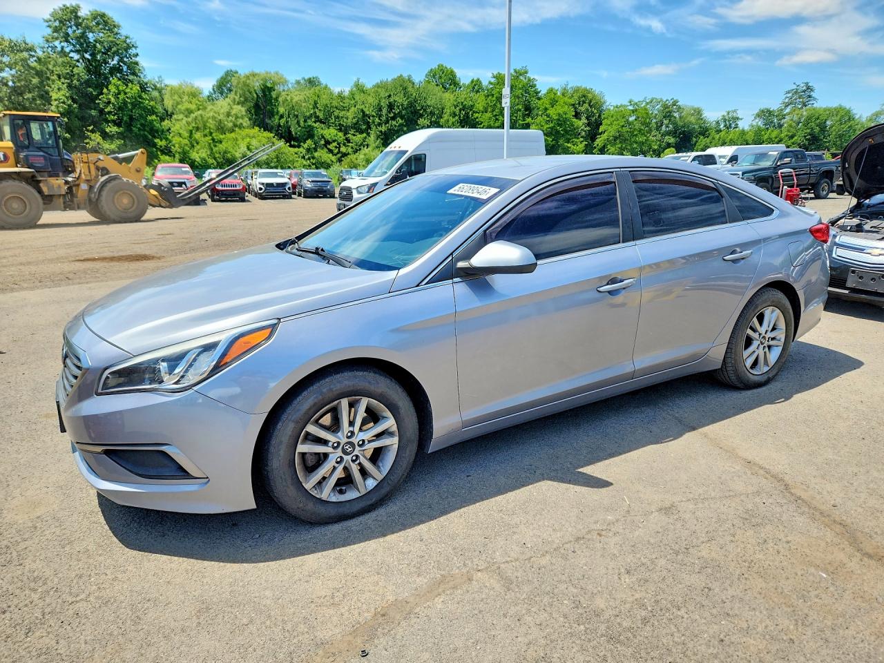 Salvage Hyundai SONATA Image