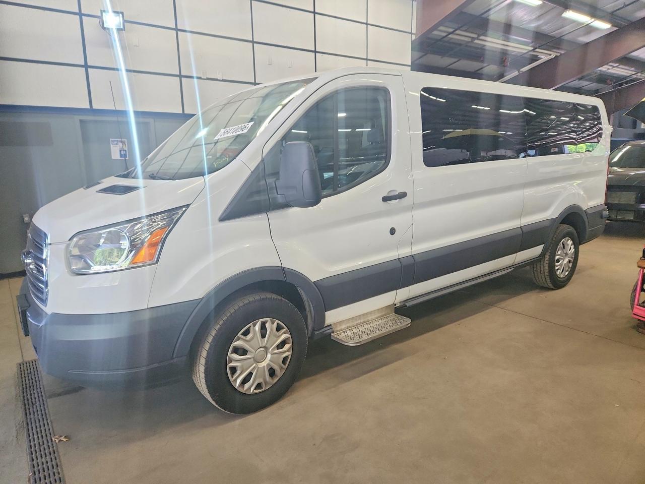 Salvage Ford Transit Image