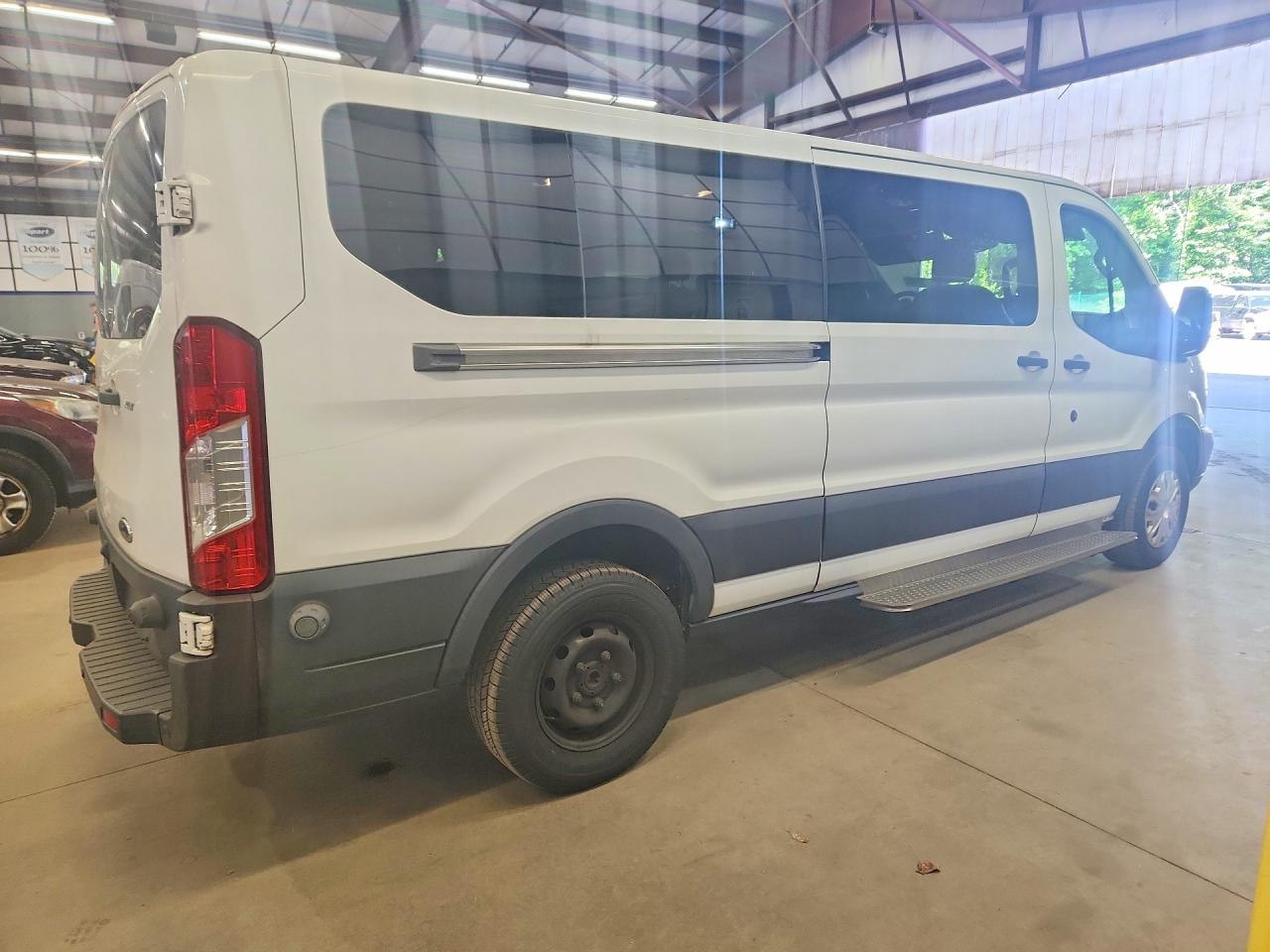Ford Transit T-350