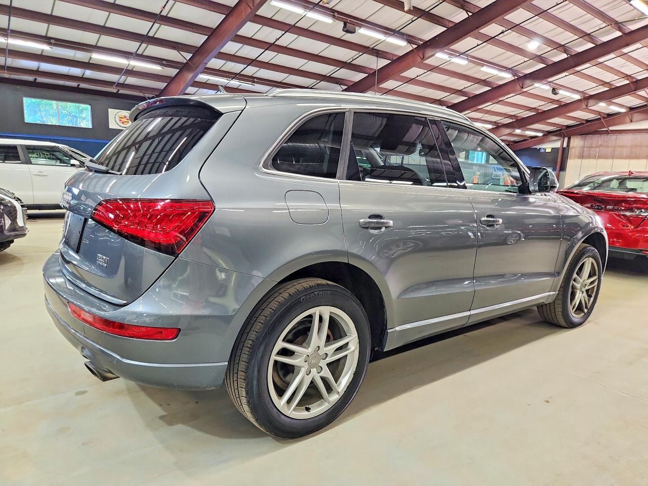 Audi Q5 Premium