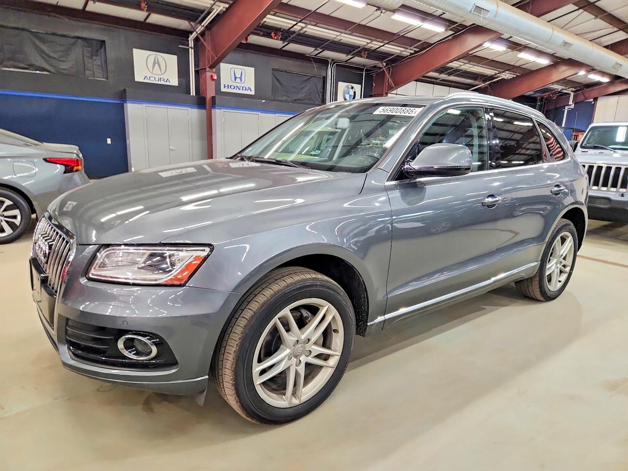 Salvage Audi Q5 Image
