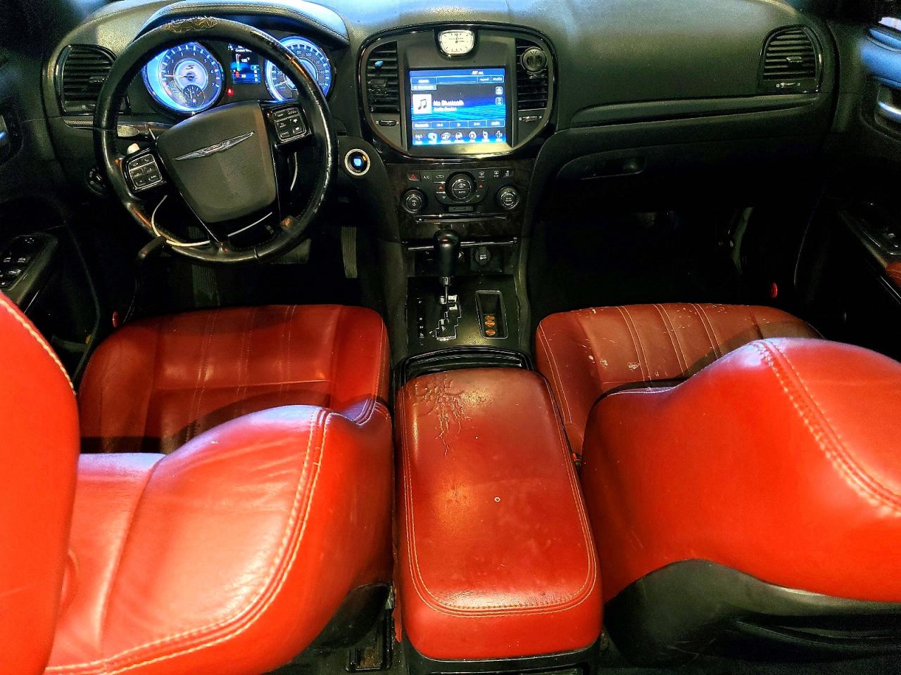 Chrysler 300 S