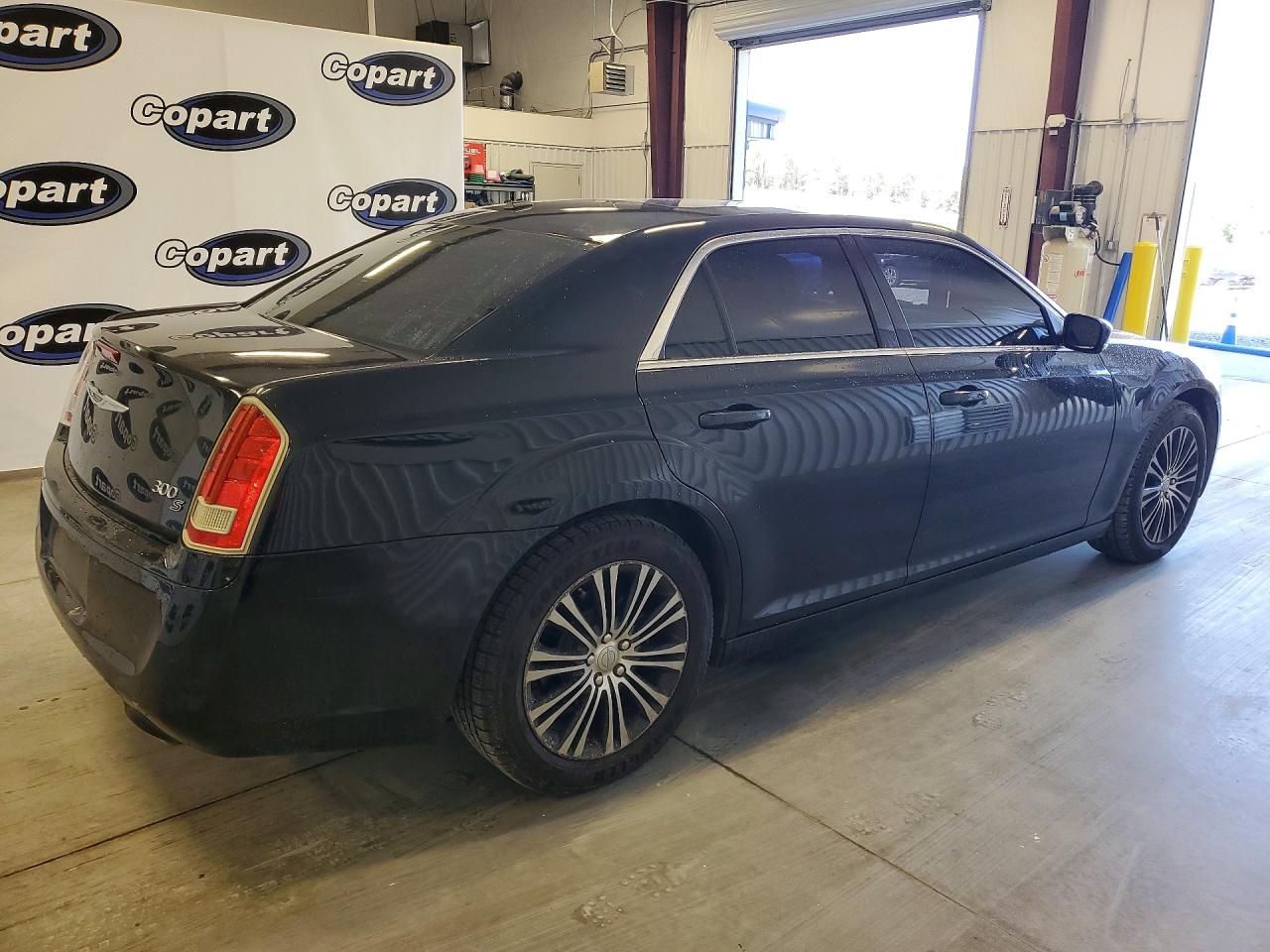 Chrysler 300 S
