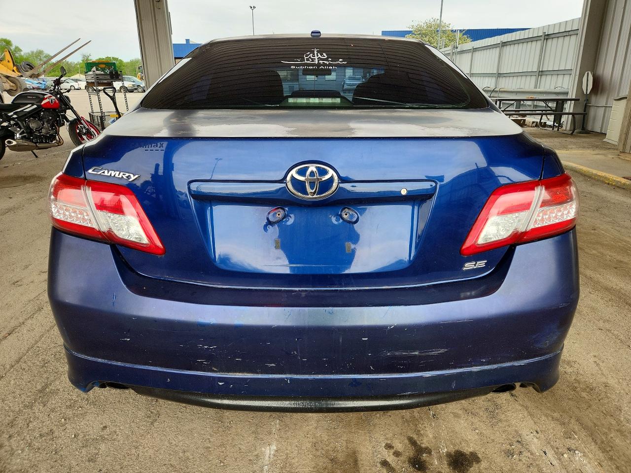 Toyota Camry Base