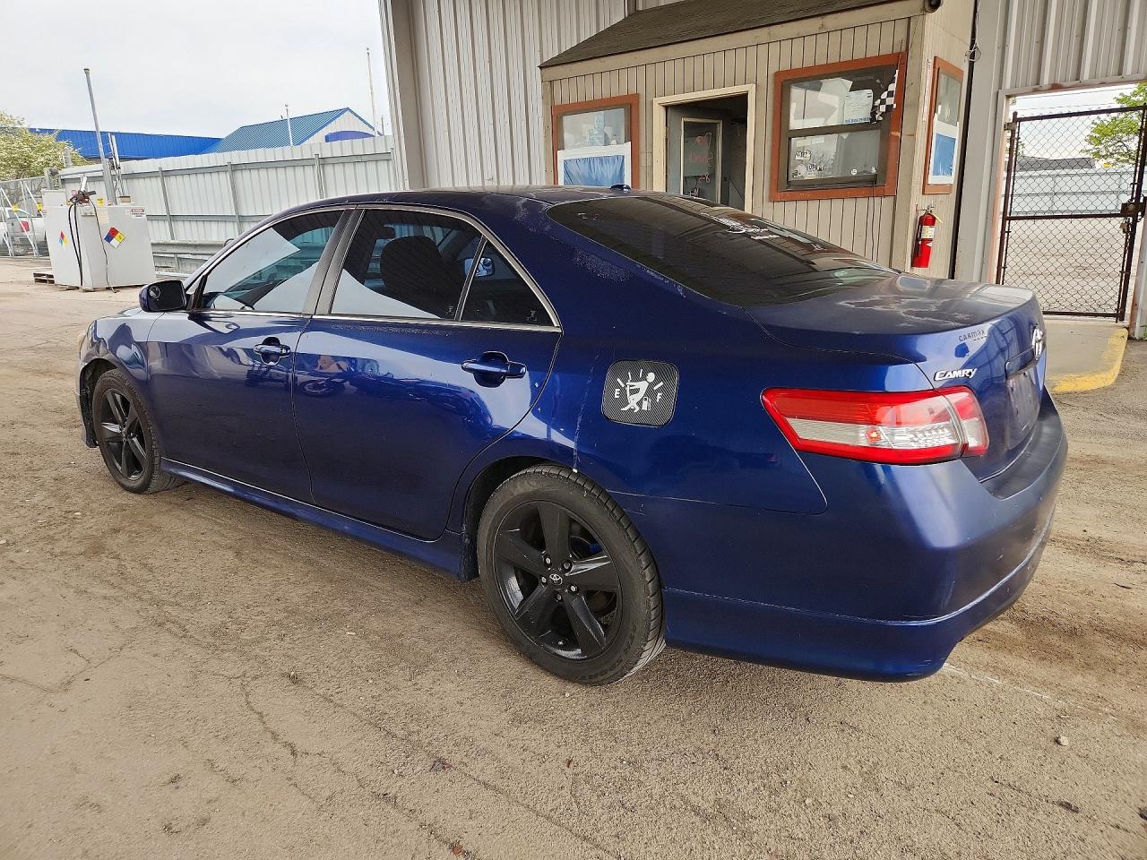 Toyota Camry Base