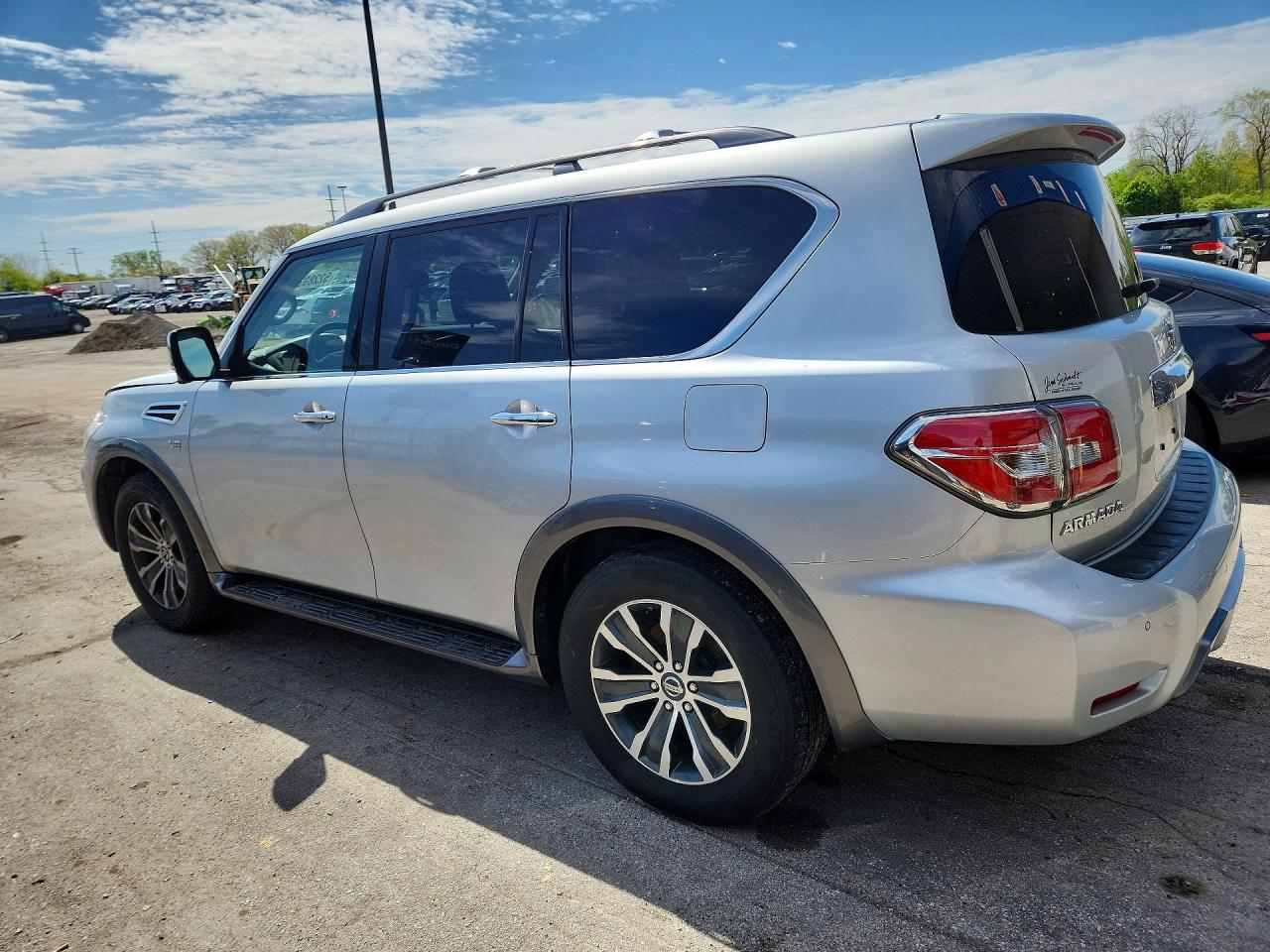 Nissan Armada Sl