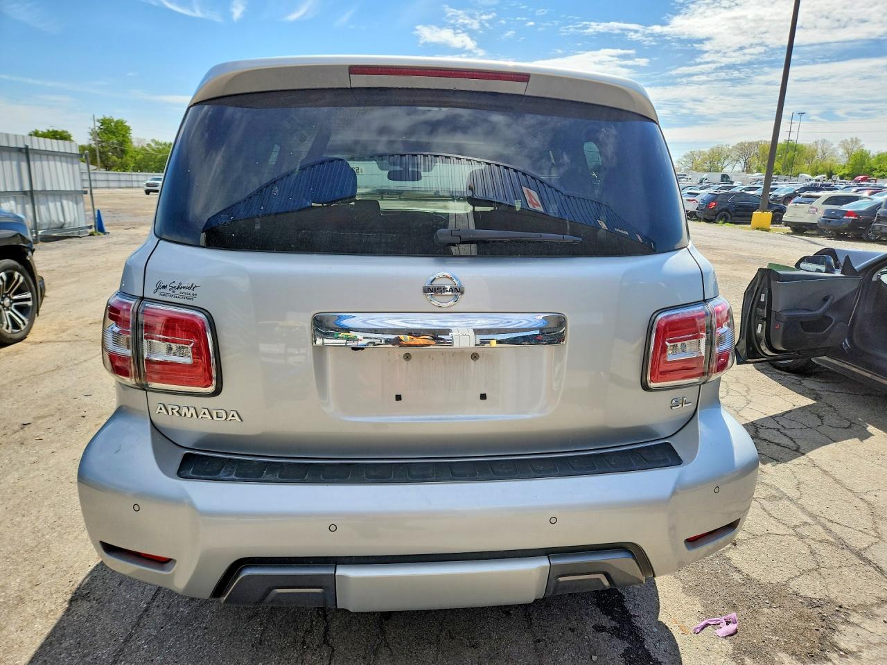Nissan Armada Sl